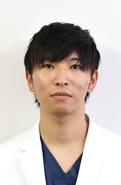 医員　鈴木　優太